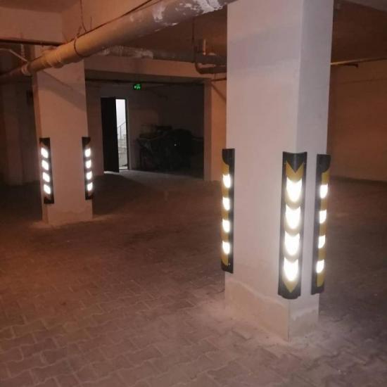 Kolon köşe koruyucu (Reflektifli)